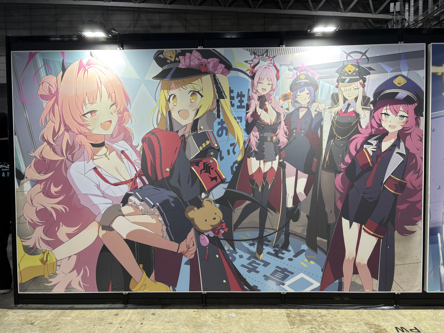 キャラクターたちが切り替わりで登場する映像コンテンツも会場でチェックできる