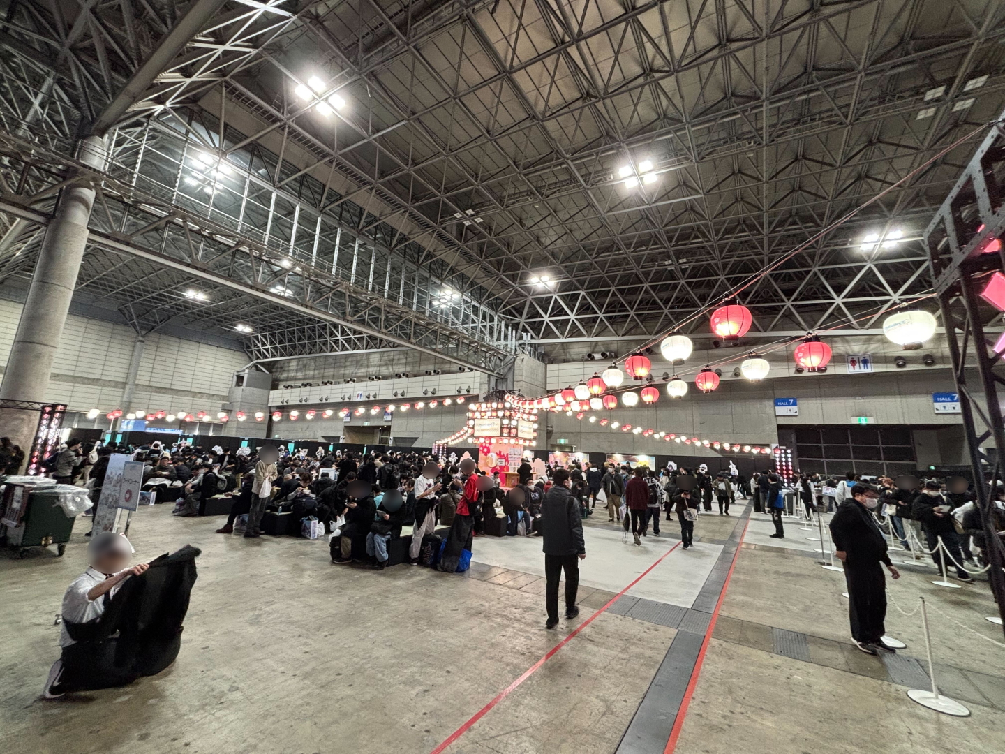 開場後の様子。多くの先生で賑わっていた