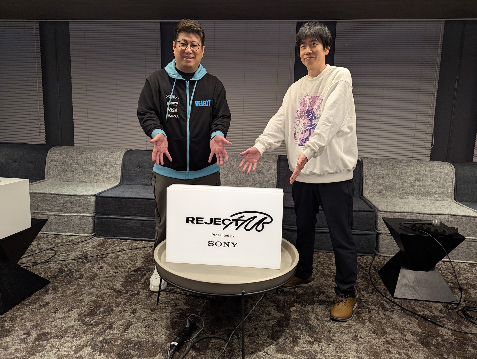 インタビューに応じてくれた消毒杯主催のこく兄氏とMCを務めるハイタニ氏