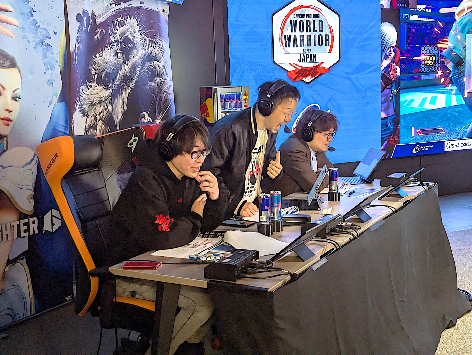 筆者が注目したのはハメコ。氏が解説しながら思わず立ち上がってしまったこのシーン。意外とよく立ち上がっているとのことだったが、言ってみれば料理漫画などによくある、衝撃のリアクションのようにも見えるので、今後もこっそり注目しておきたい