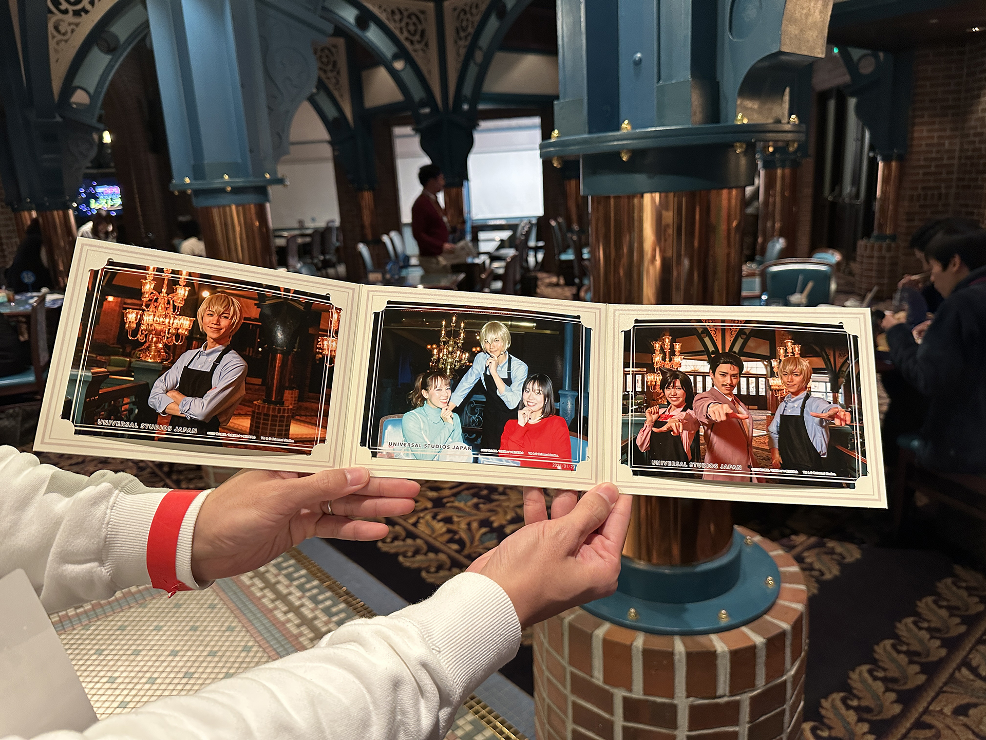 写真はアルバム入りの紙焼き以外に、データでももらえる