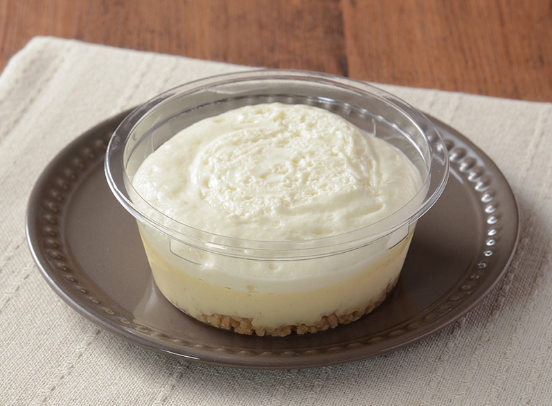 「Uchi cafe　盛りすぎ！ふわ濃チーズケーキ」2月10日夕方ごろ発売（無くなり次第終了）ローソン標準価格 319円