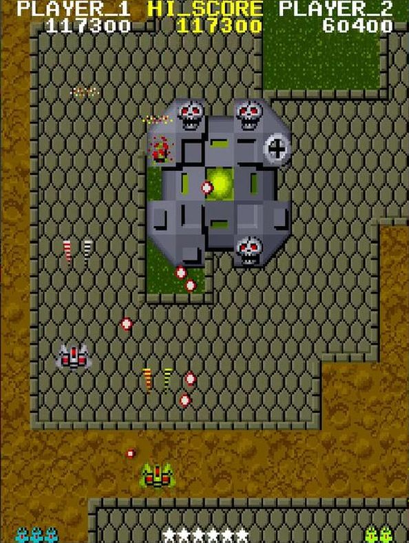 ピンチの場面ではクラッシュも使いつつ、2人で戦えば浮遊要塞の攻略もかなり楽になる