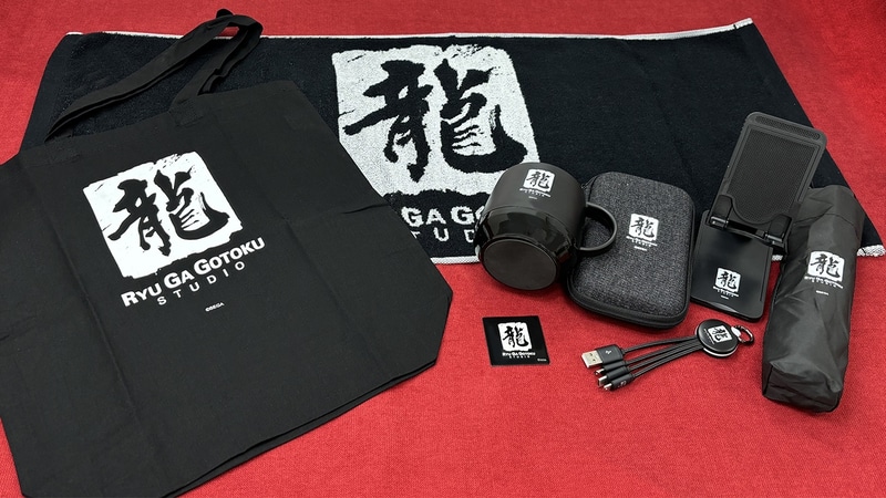 スマホスタンド・フェイスタオル・プラサーモマグ・アクセサリーケース・折りたたみ傘・コットンバッグ・充電ケーブル・ステッカー