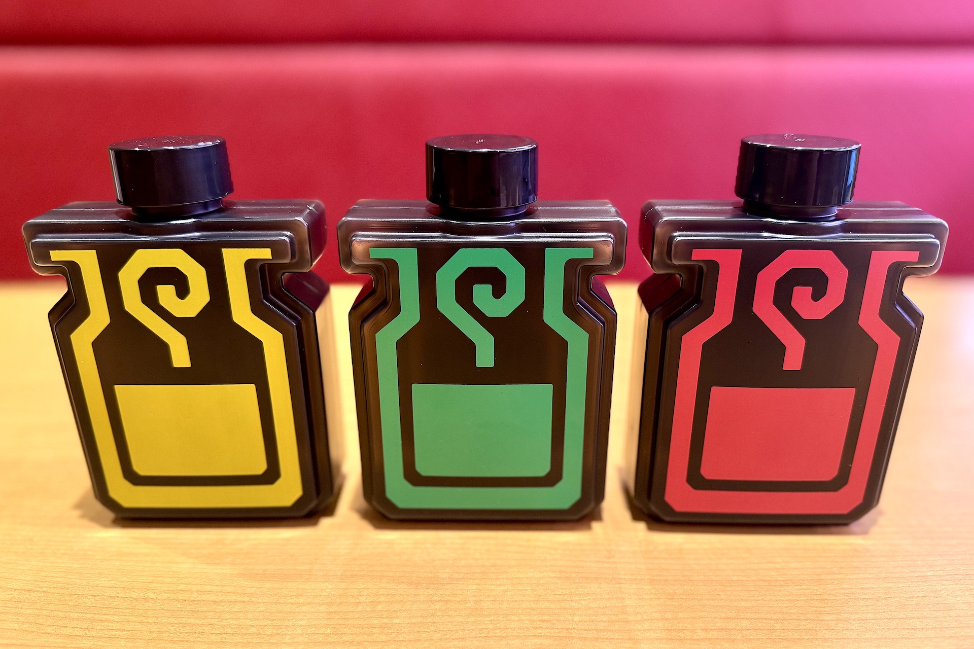 ボトルは全部で3種。ランダム提供となる