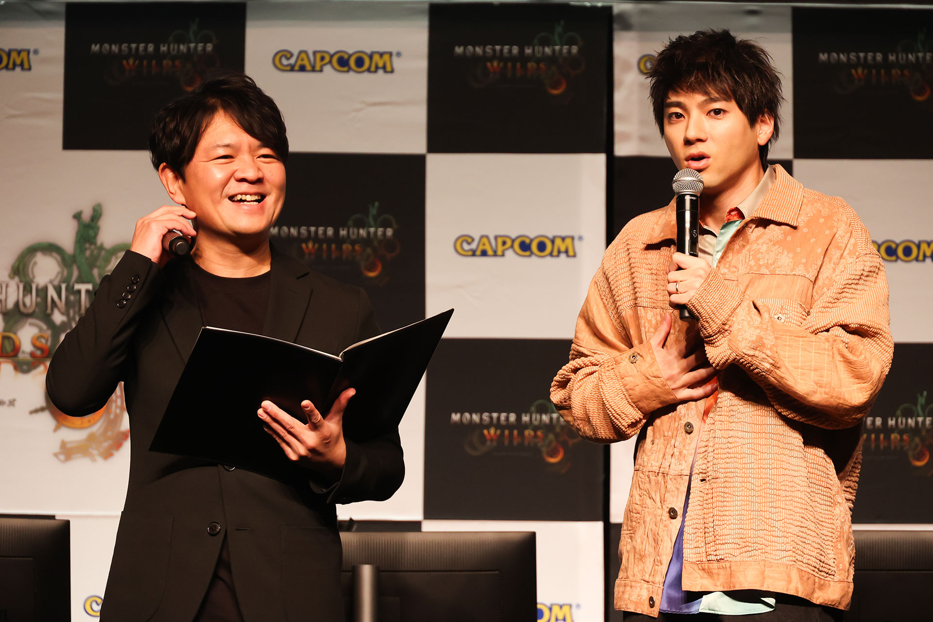 グリーンバックで撮影してるためアイルーは撮影現場にいなかったのだが、それが見えるぐらいに没入していたという山田さん