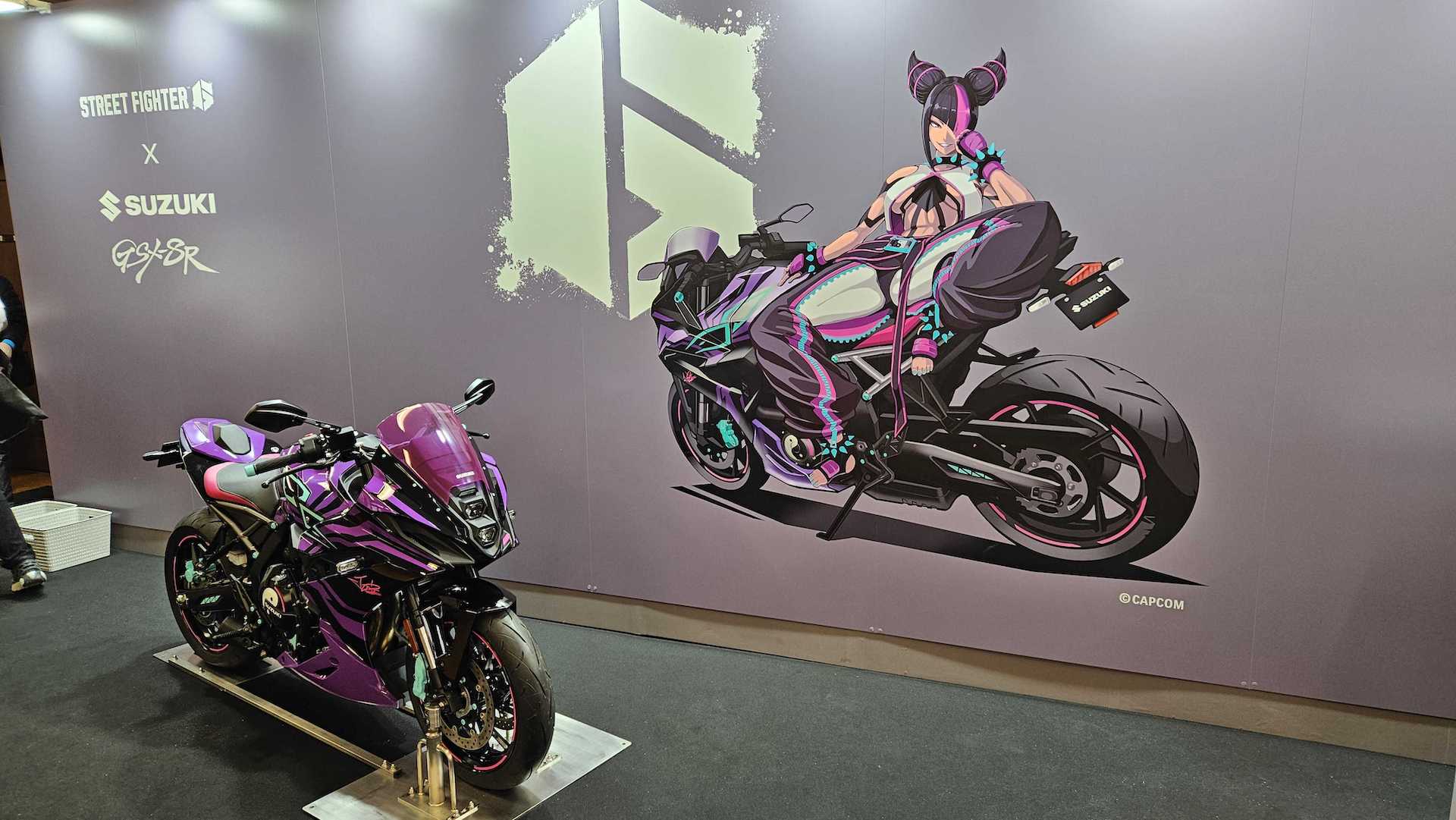 コラボバイク「GSX-8R Tuned by JURI」。特別につくられた機体で、残念がら非売品となっている