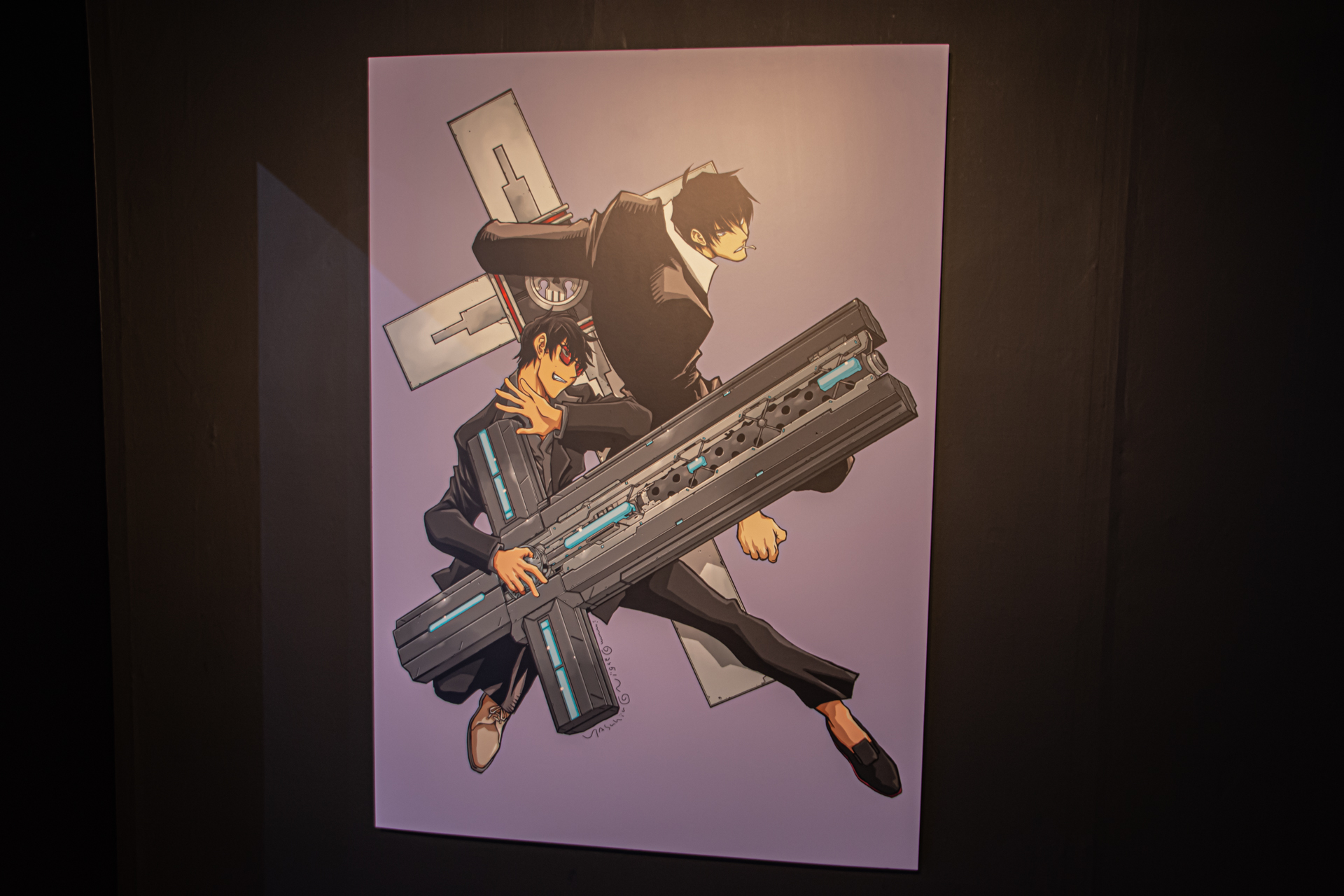 以前描かれたヴァッシュと対になるようデザインされた描き下ろしのニコラスや、生々しい修正の跡まで見ることができる生原稿