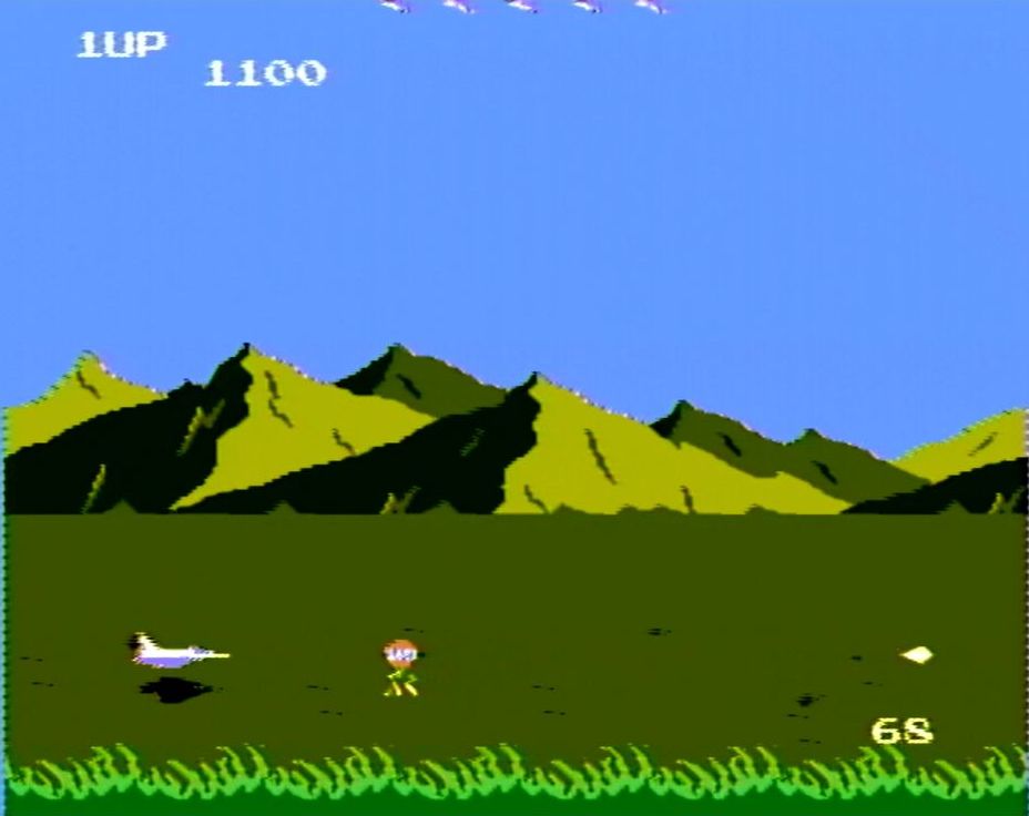 低空飛行で進むと、地上から飛び上がる敵「ピグ」の餌食になりやすいリスクがある