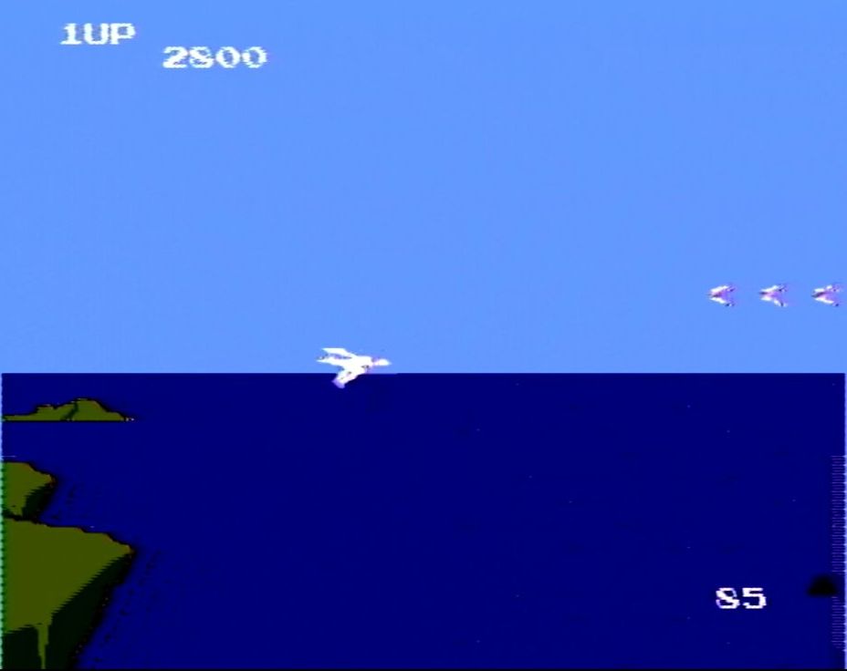 筆者が最初に感動した画面。スピードに乗ったイクスペルが平原から海上に向け、飛行形態で飛び出す姿がとにかくカッコよかった