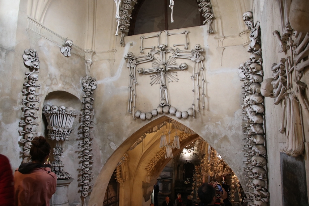 セドレツ納骨堂内部（2019年撮影のもの）