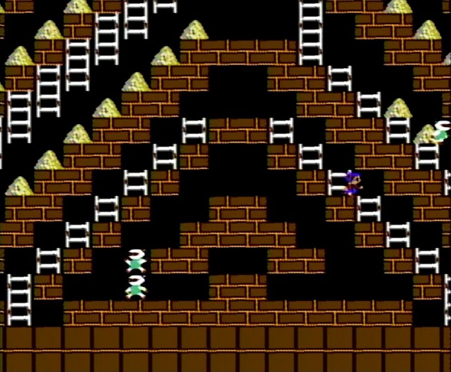 9面より。中央の空間内にある金塊を回収後、ロボットを閉じ込めると楽にクリアできる