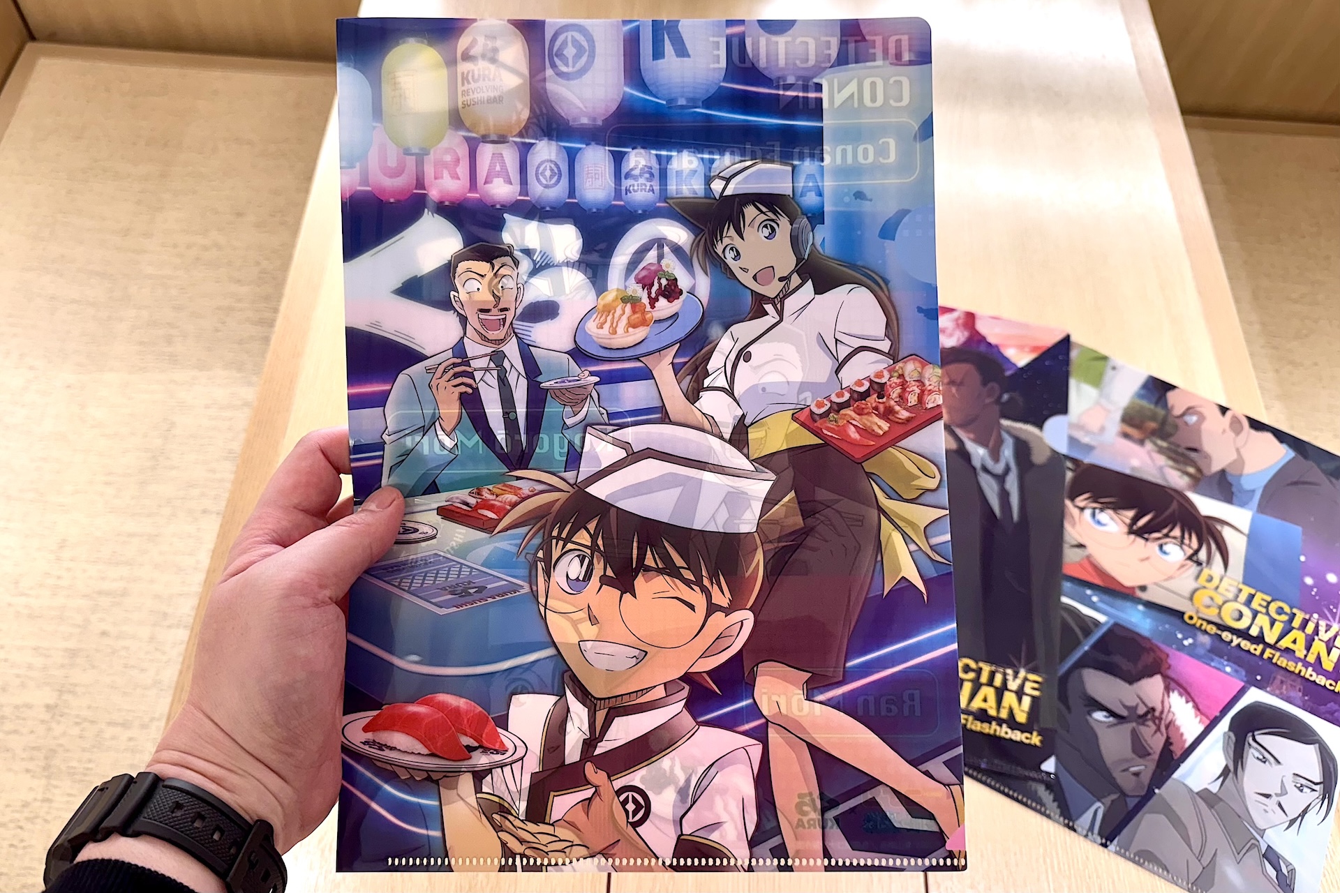 クリアファイルは全4種。それぞれ表と裏でデザインが異なる