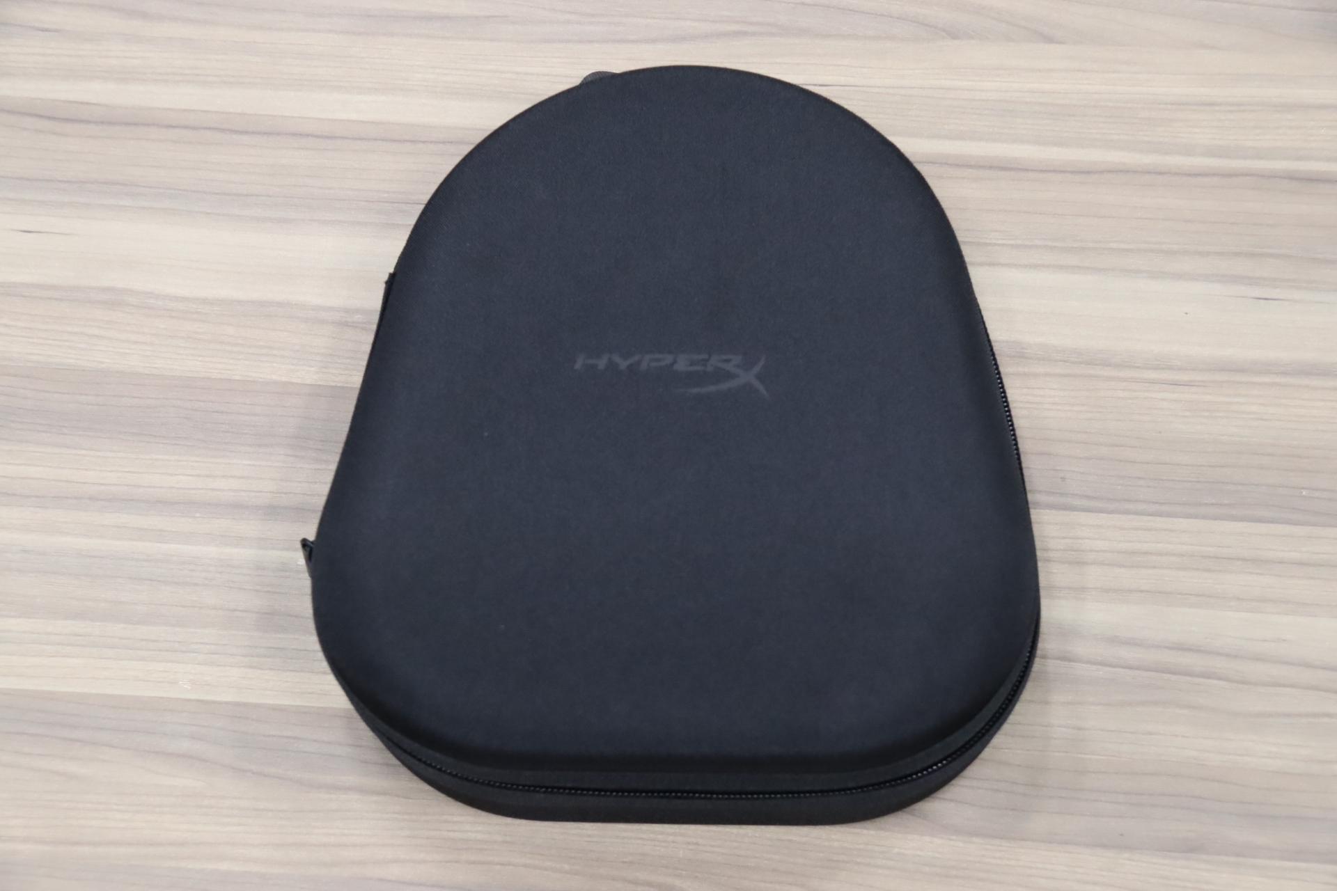 高級感のあるケース付き