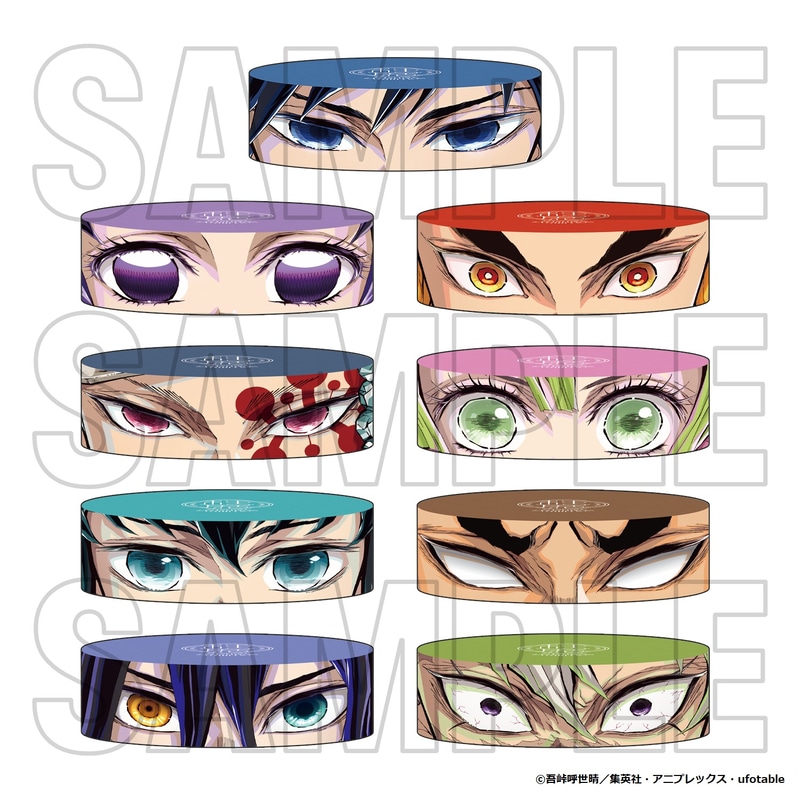 柱展キービジュアルを側面に大きくデザインした、座椅子のように使うことができるクッション