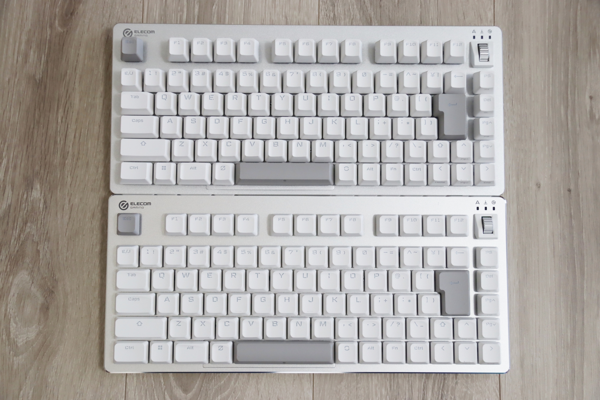 上が「VK720A」、下が「VK720AL」