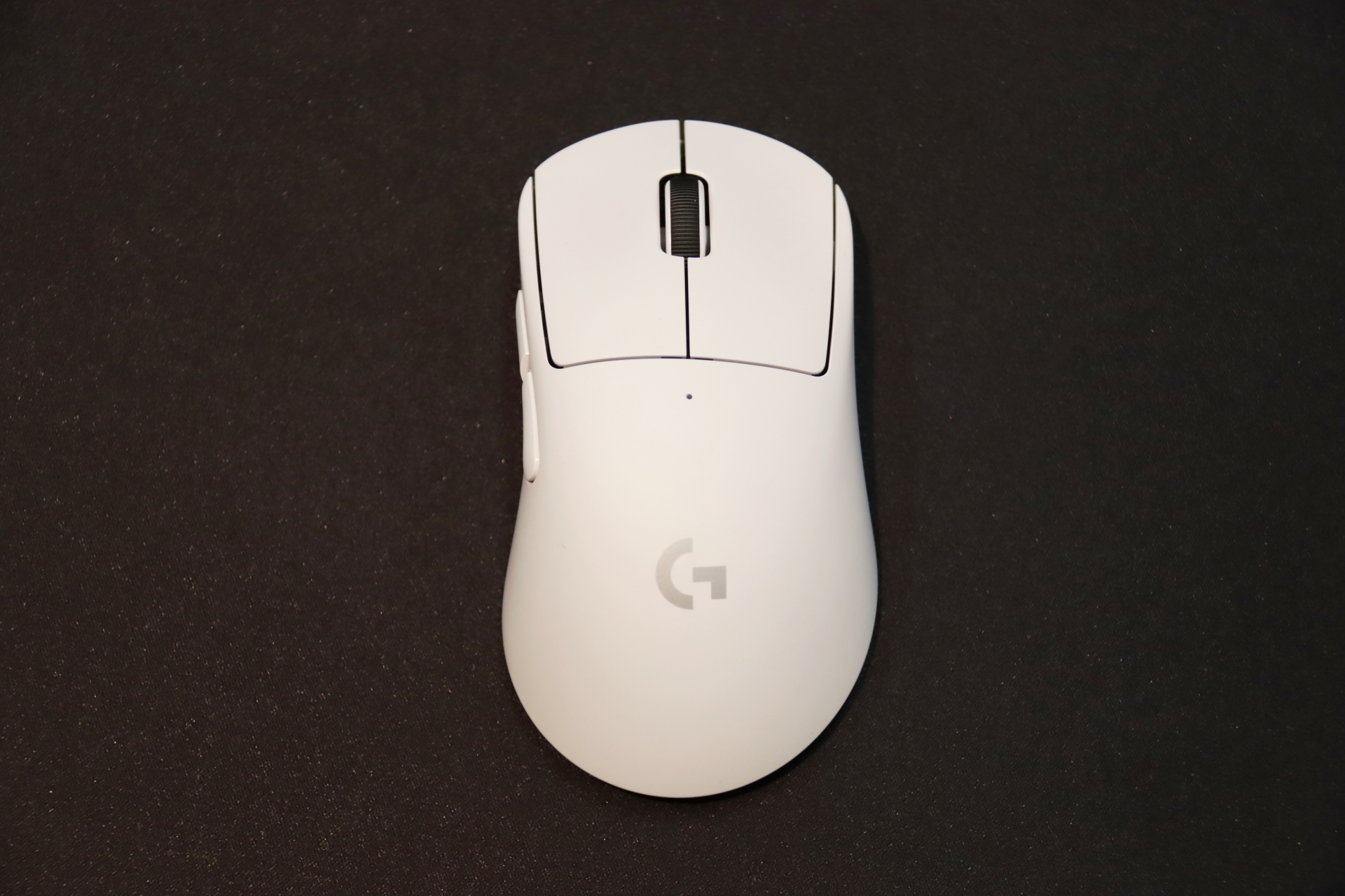 PRO X SUPERLIGHT 2（写真はPRO X SUPERLIGHT 2 DEX）