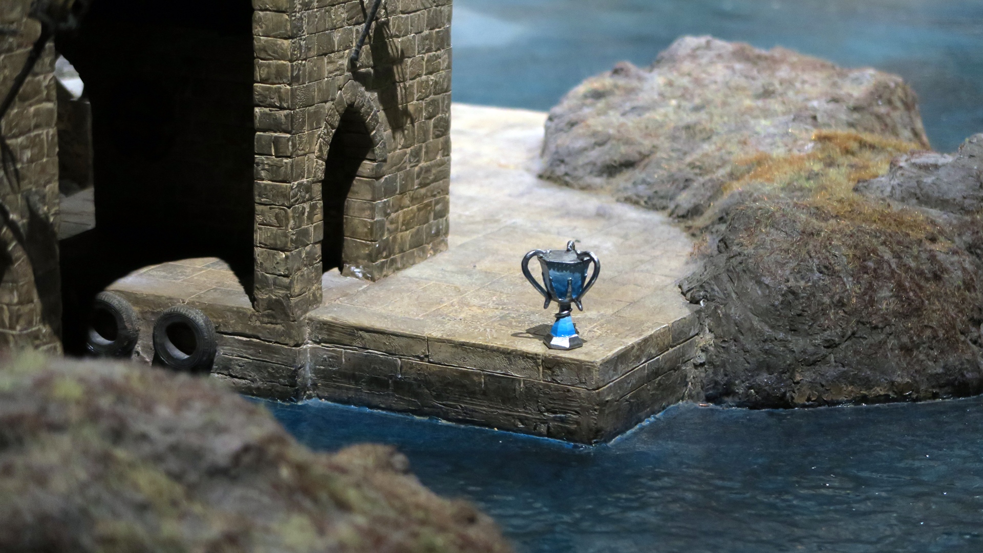 展示の中にミニチュアのモチーフが各所に隠されている