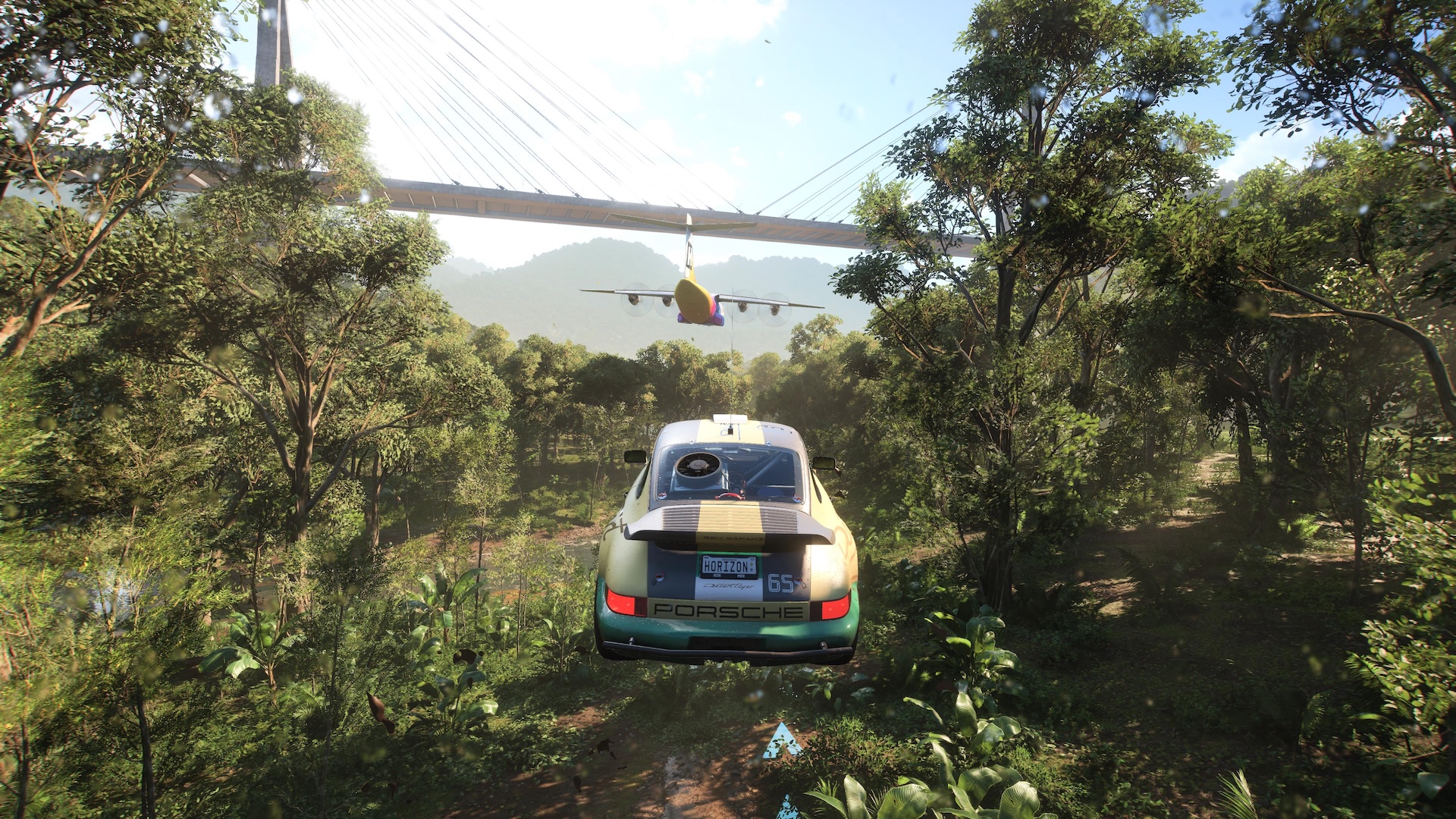 道なき道を駆け抜けられるのも「FH5」の魅力