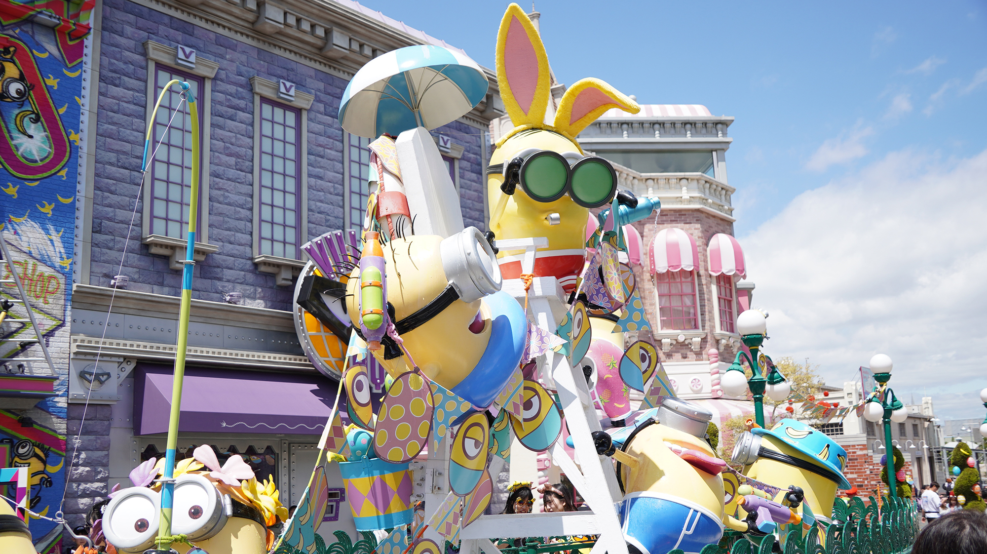 ミニオン・パーク内のイースター装飾