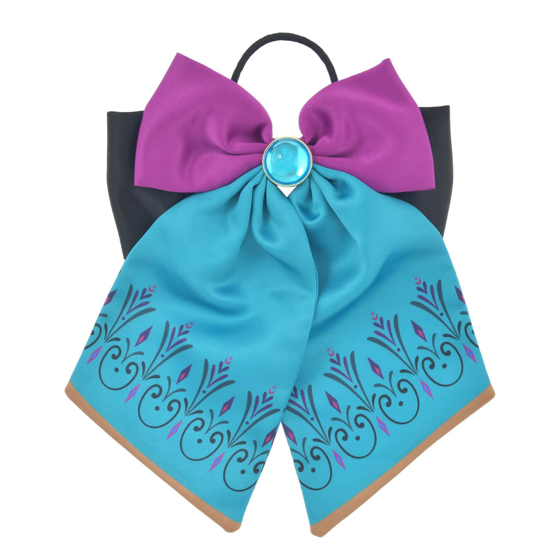 価格：各2,400円