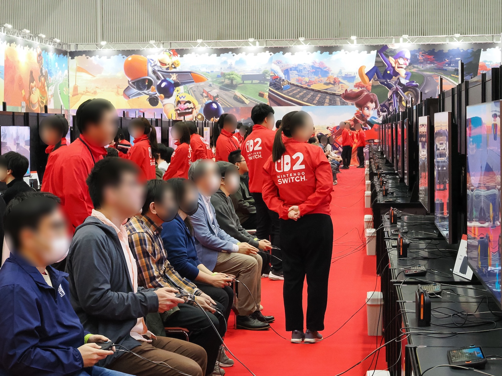 久しぶりの新作「マリオカート」を楽しんでいた