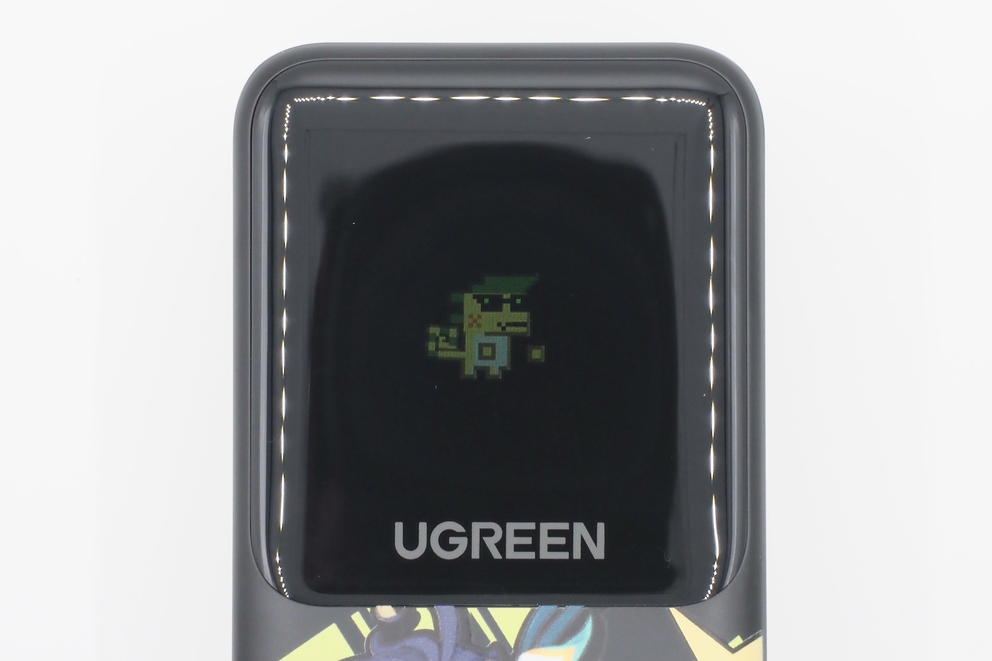 電源オン・オフ時にはアハウのアニメーションが出現！ ハードウェアだけでなく、ソフトウェアも「原神」仕様となっている