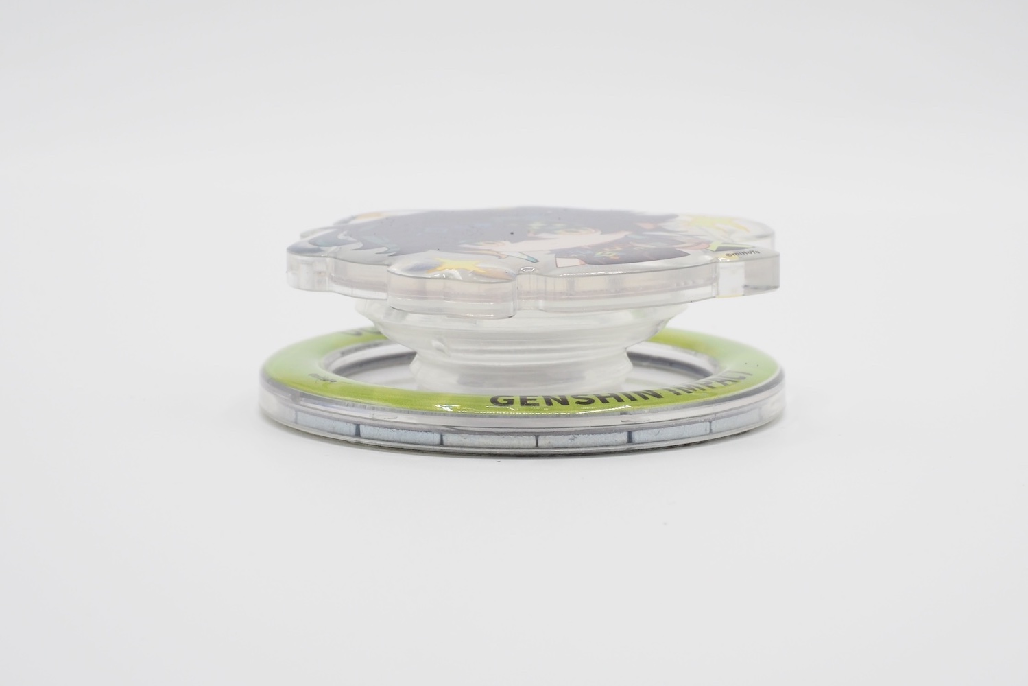 縦方向に展開可能で……