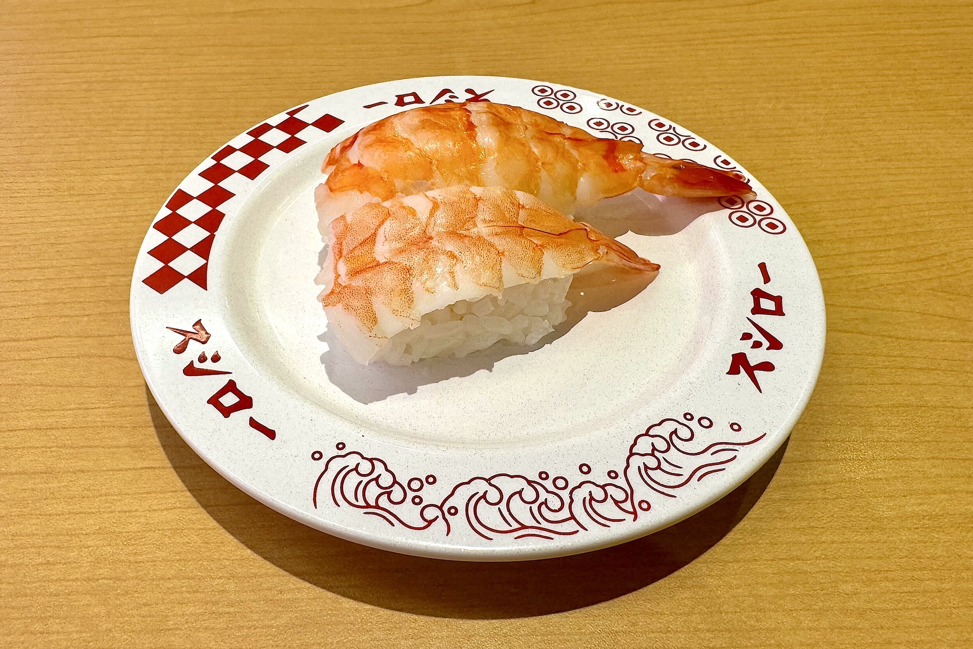 「大えび+えび」 180円〜 販売期間：4月30日〜5月11日 販売予定総数100万食