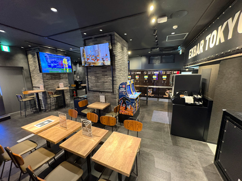 「EXBAR TOKYO plus 秋葉原」店内