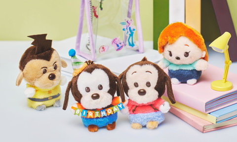 ぬいぐるみキーホルダー GOOFY BIRTHDAYディズニーストア 5月25日の「グーフィー」お誕生日記念グッズ！ディズニーストア