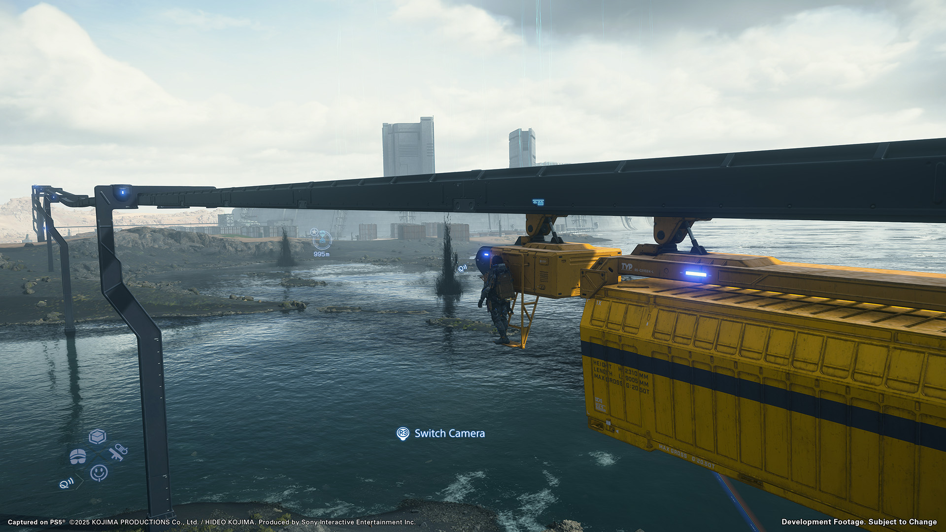 レールを復旧すれば、車両で走れない場所も荷物と一緒に移動できる。またレールの軌道上はサムのジップラインでも移動が可能だ