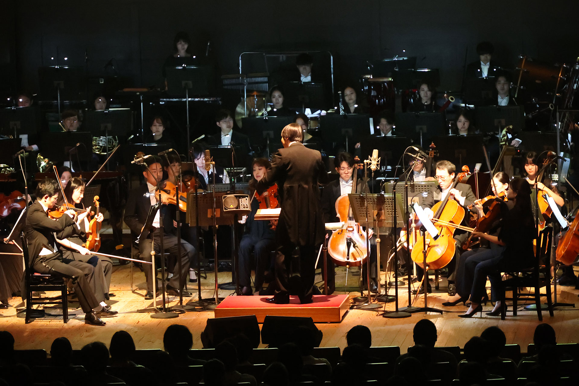 生のオーケストラコンサートでしか味わえない感動がある