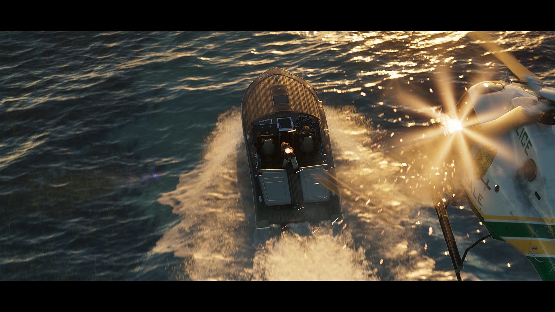 海で警察とのチェイス