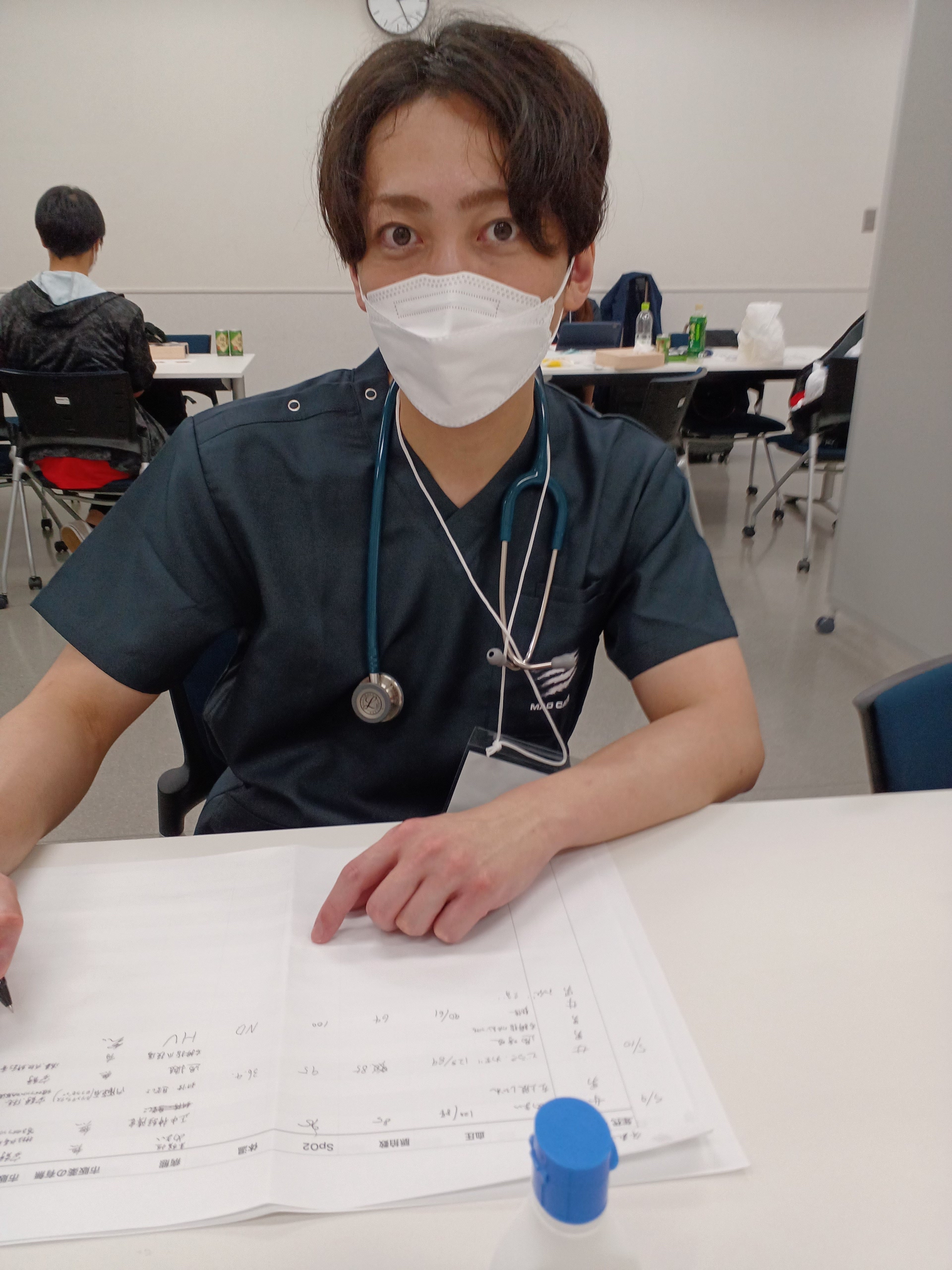 「ストリートファイター4」で「RE:」というリングネームでフェイロン使いとして名を馳せていたREKKA氏。自分も氏の対戦動画を視聴していたが、かなりの猛者プレイヤーである。山口勢である筆者にまでその名が轟いていたことを知ると目が輝き、「スト6」へのモチベーションが高まり、やり込もうかと呟いていたのが印象的だった