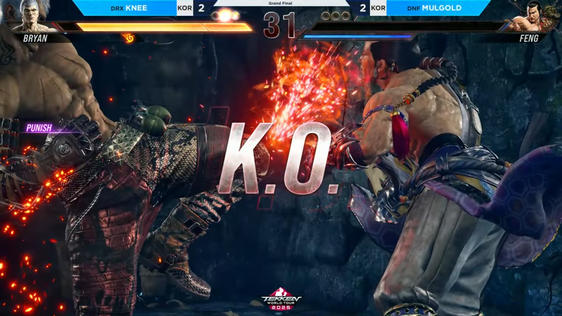 ある意味一番のコミカルシーン。フェンの1LKは高速で足元を掬う対処が厄介な技。それをKnee選手はあっさりガードしてからニブレで反撃してKO。その瞬間実況・解説の両者が「なんでガードしてるの～～～??」と同時に発するツーカーの仲の良さを発揮していた