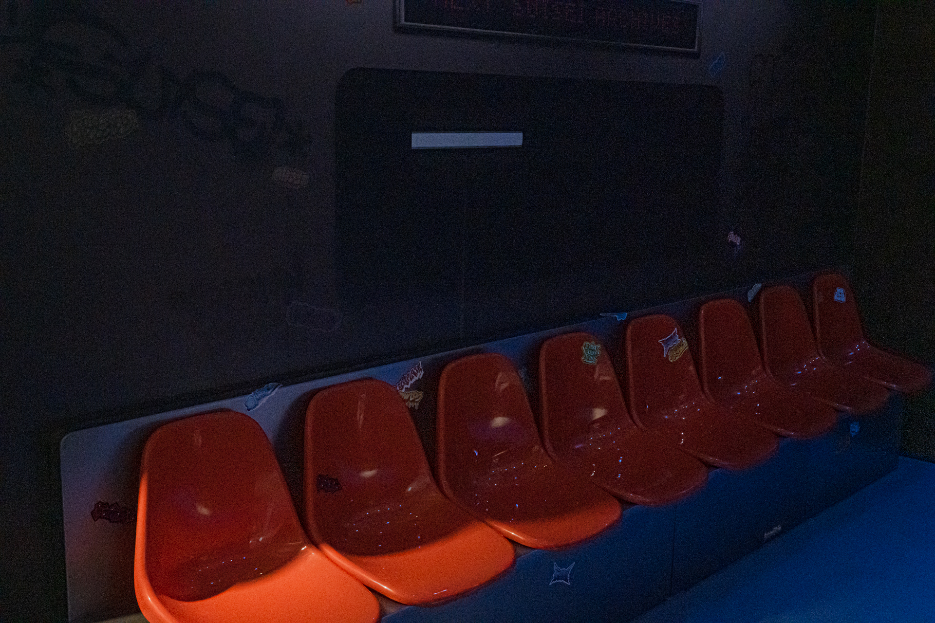 まるでニューヨークのメトロのようなセットは、思わず写真を撮りたくなるスポットだ