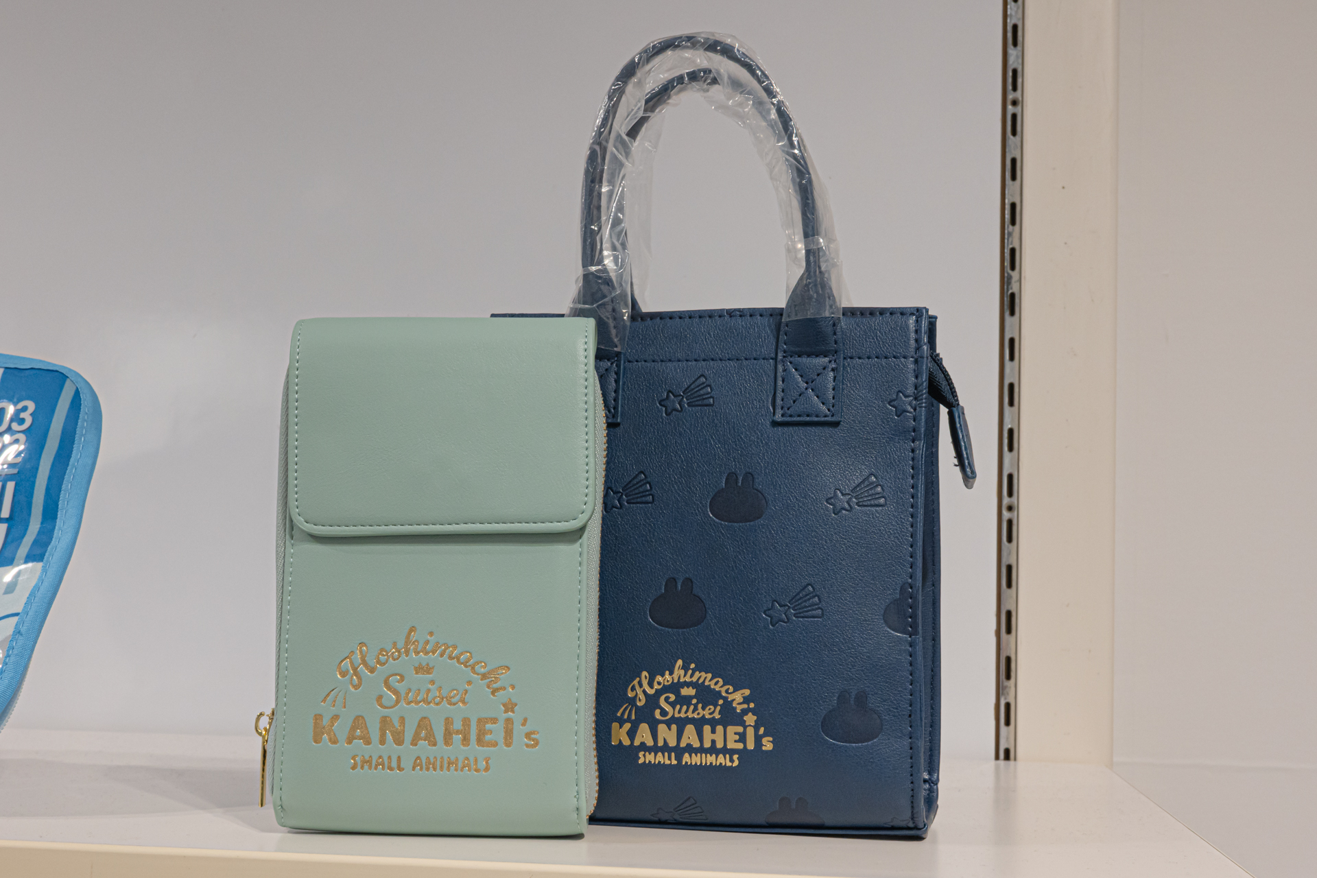 「綺麗事」MV公開記念グッズはイベントの巡回終了後、オンラインストア販売（ONLINE PARCO、CloverWorks Shop楽天市場店、Amazon CloverWorks Shopほか）での展開が予定されている