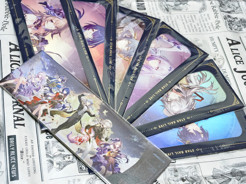 記念チケットと全6種のホログラムチケット