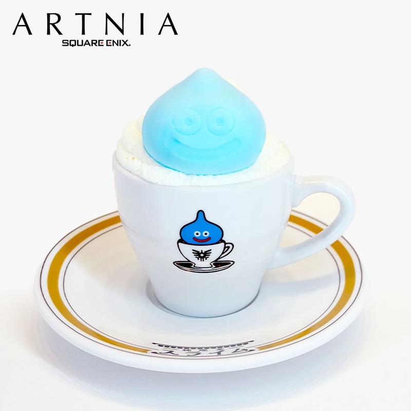 冒険の途中で見つけた、不思議なコーヒー。甘いホイップの上にはぷにぷにのスライムが……！　1口飲めば、疲れも吹き飛ぶかも？