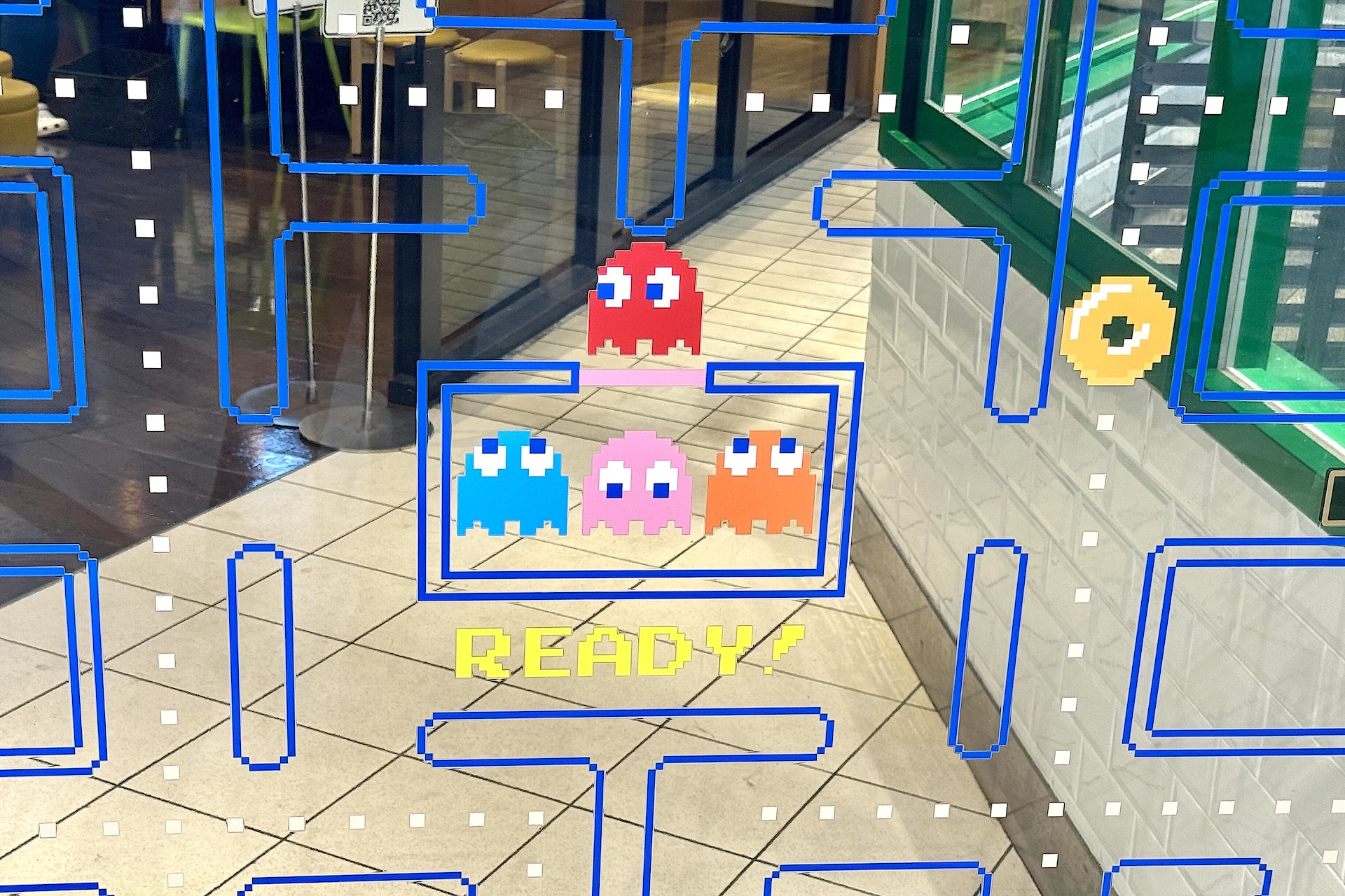 ドット絵を再現したデザインがゲーマー心をくすぐる