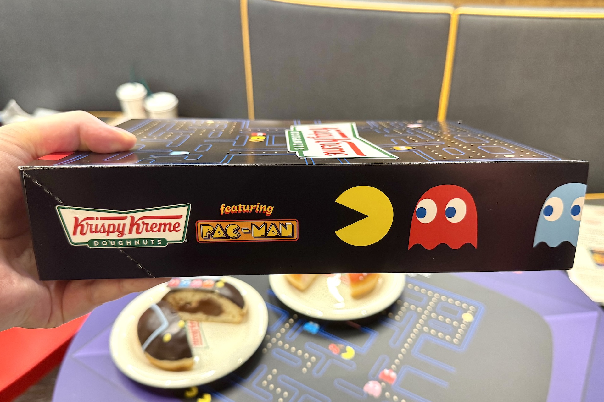 ボックスはサイド面もキャラクターたちがデザインされている