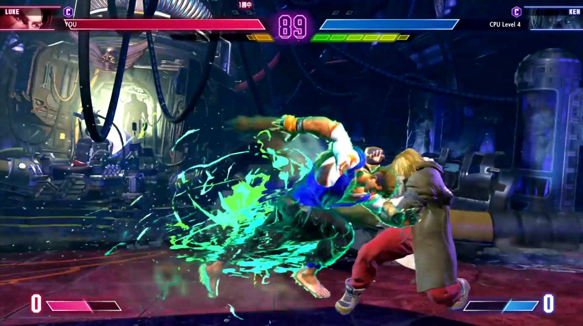 動作はもたつきなどもなく快調。他プラットフォームでの「スト6」プレーヤーも違和感なく遊べる