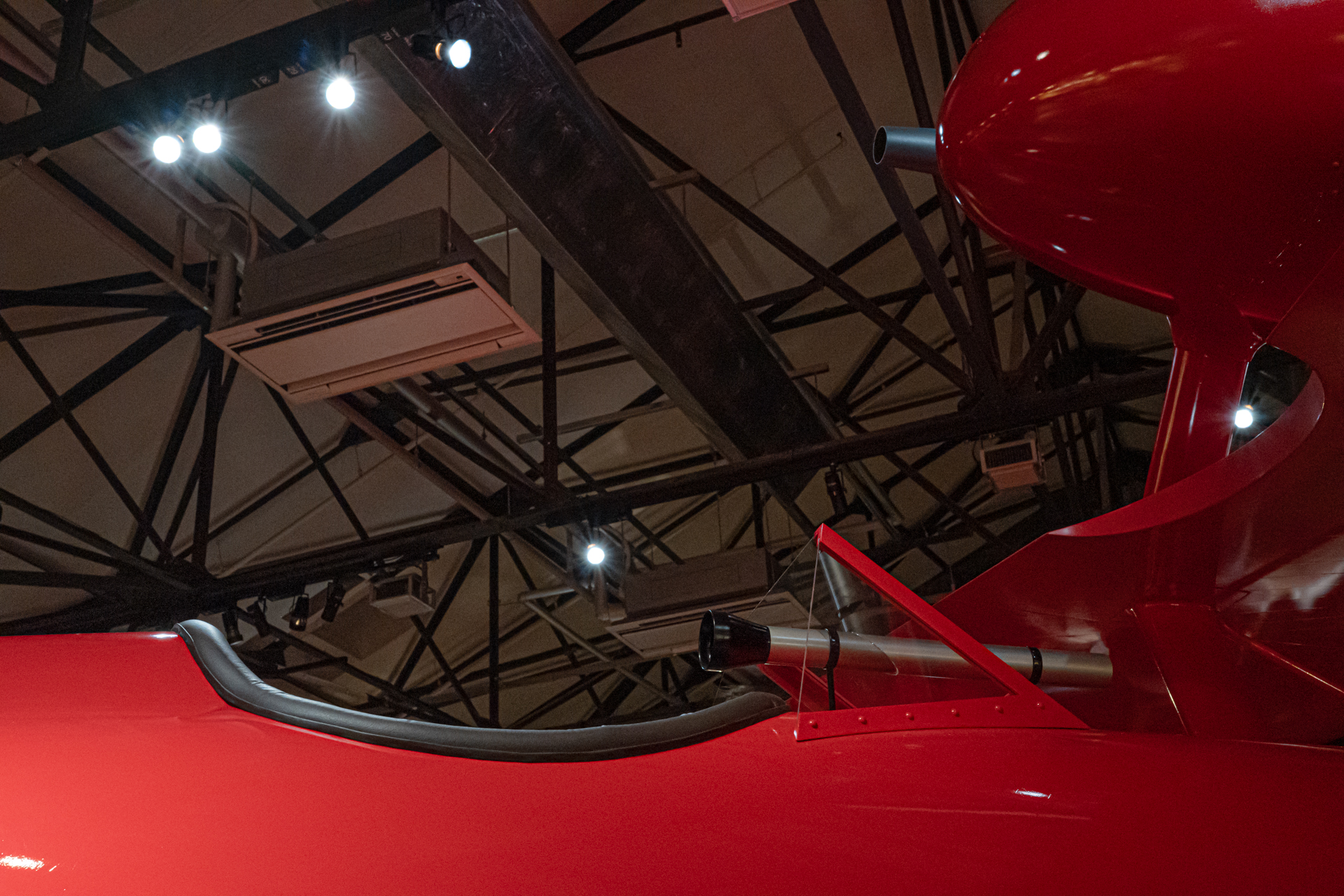 伊原弘氏が中心となって制作したサボイアS-21は、「紅の豚」の舞台となっている1920年代に実在した技術が用いられているとのこと