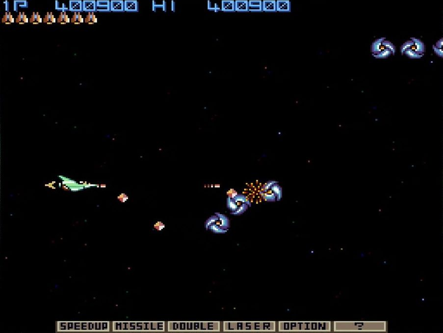 2周目以降に登場する、後のシリーズ作品でも名物となる、敵を倒して地点から弾が飛んでくる「撃ち返し弾」も衝撃だった