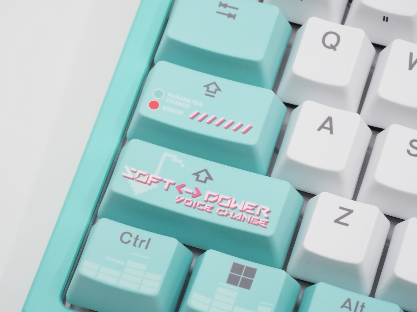 Caps Lockキーや左Shiftキーも特別仕様になっている