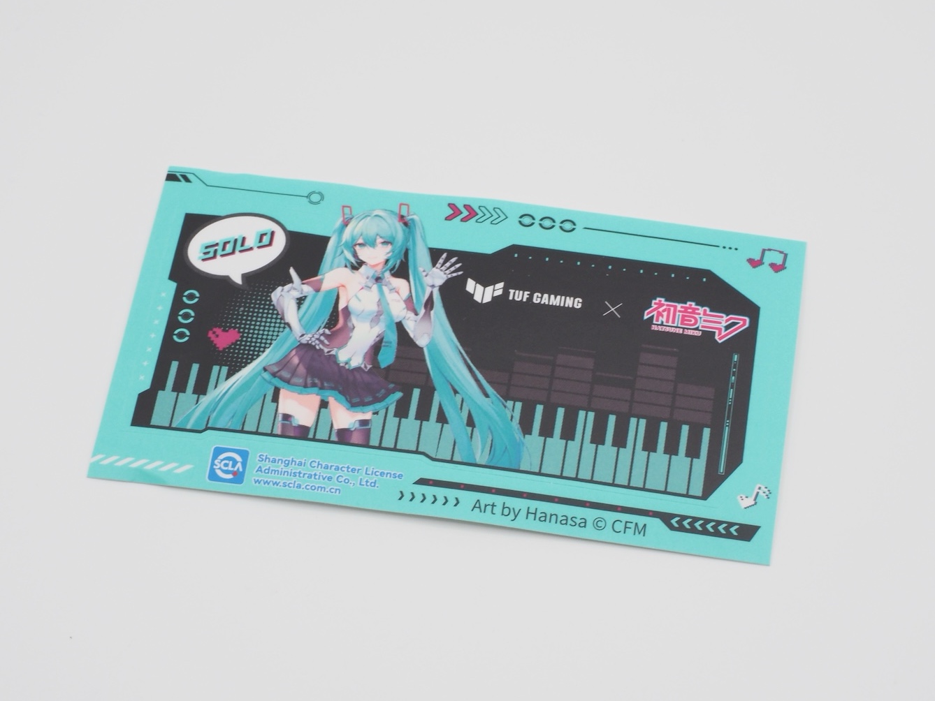 付属品はミニステッカーのみとシンプル