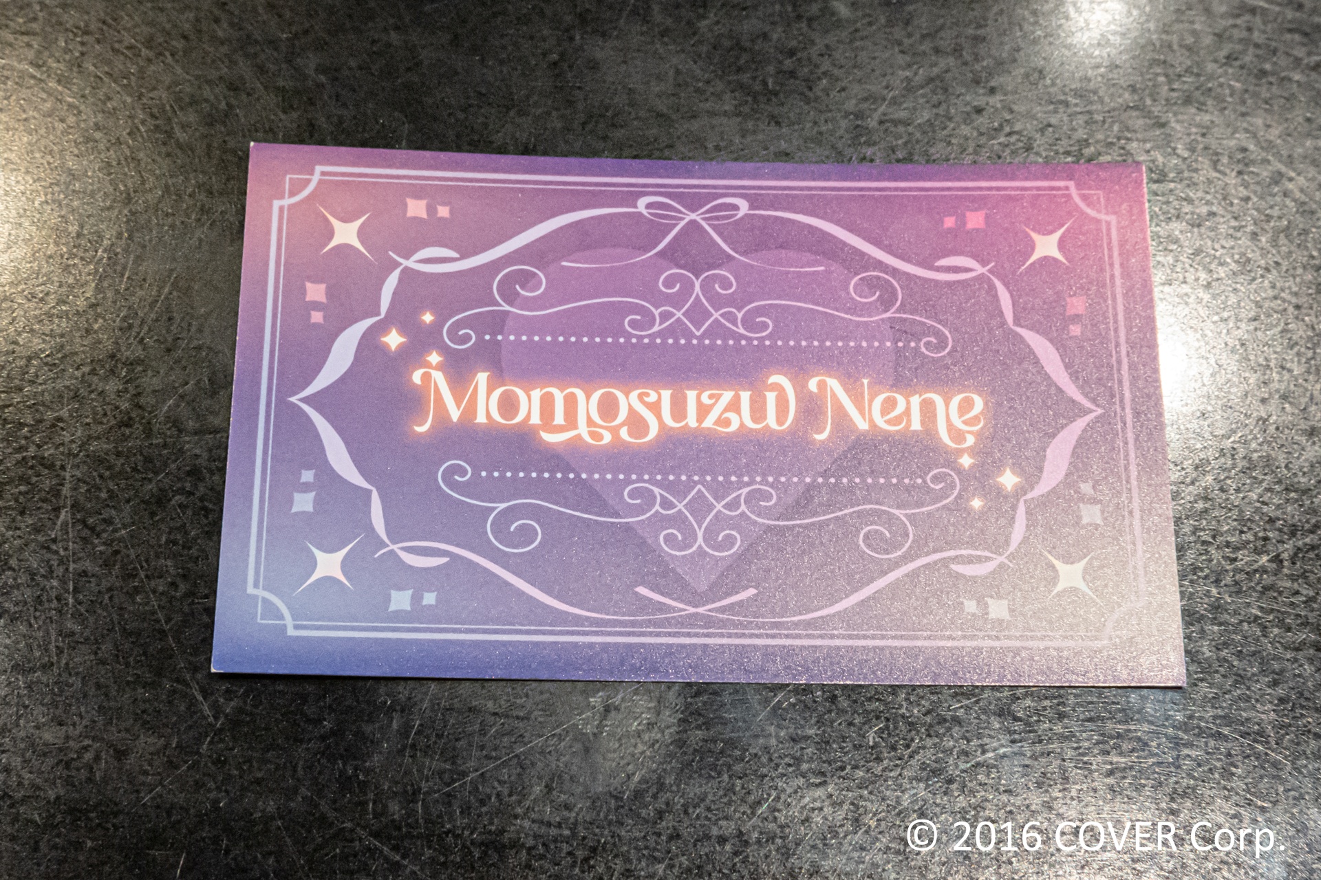 ホスト・龍一として面接に挑んだ筆者の指名料は31,000円という結果に。ポルポルのオリジナルフレームと、ねねちの名刺風カードをいただいた