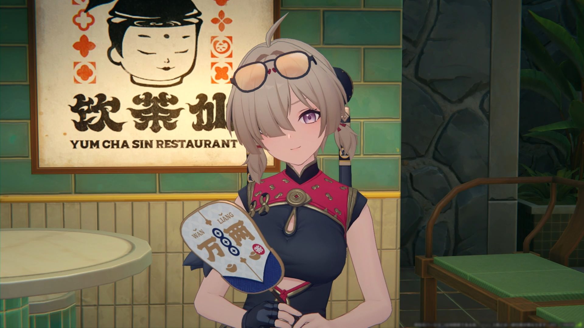 人気が出そうなチャイナ服の娘「紅豆」も発見