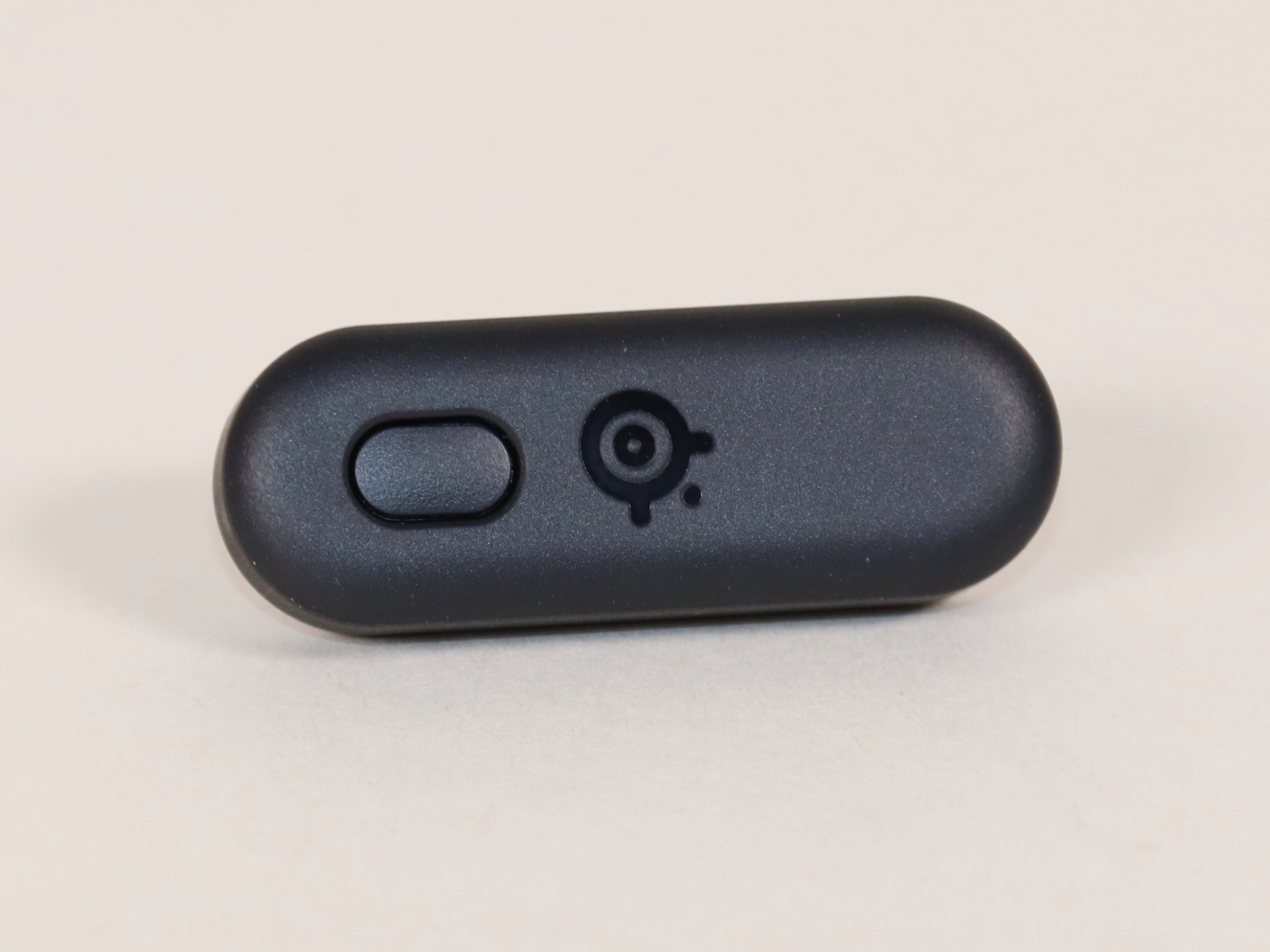 付属するドングル